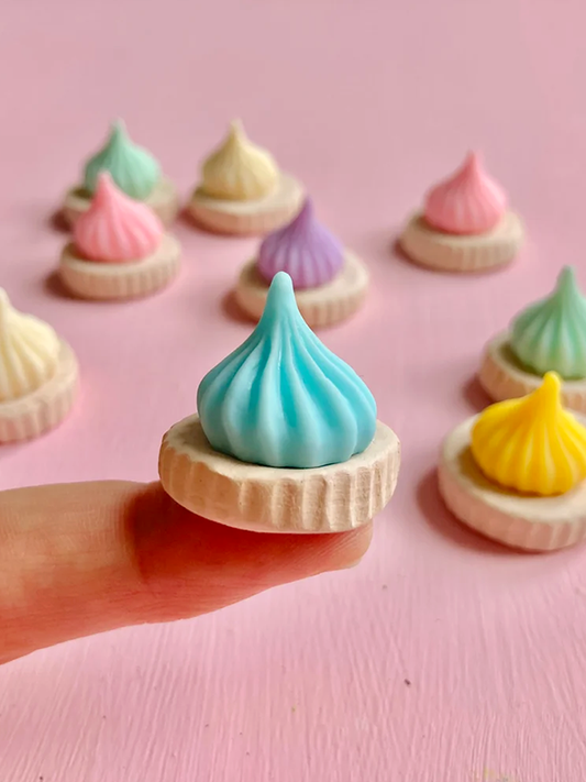 McVities Iced Gems Candy Floss 115g