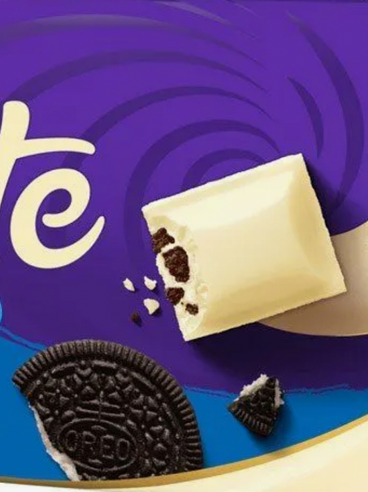 Cadbury Σοκολάτα Λευκή Oreo 120g