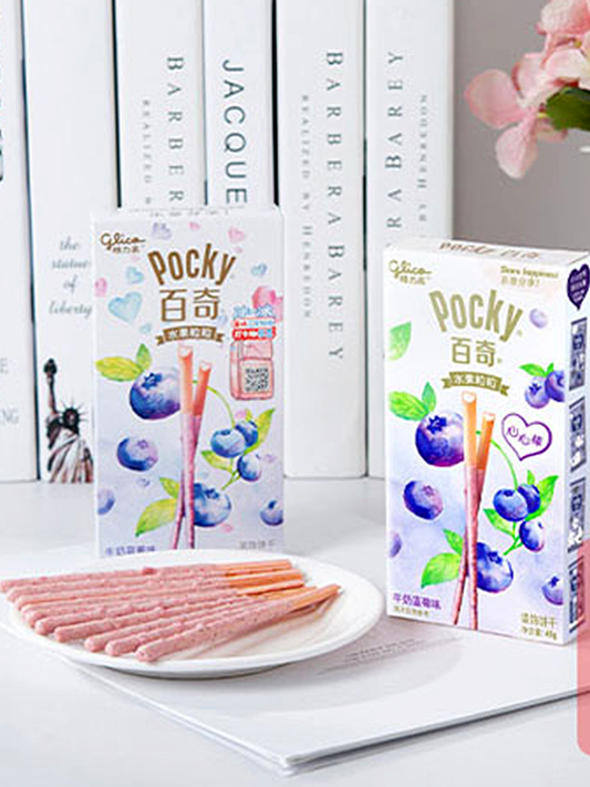 Pocky Fruit Milk Blueberry 45g